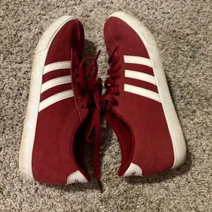 Adidas Neo Red Sneakers thumbnail 2