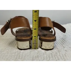 Sam Edelman Women's Tan Shoes/ Sandals with a Metallic Heel Size 7 SKU 2148 thumbnail 2