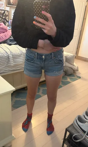 American eagle shorts  thumbnail 2