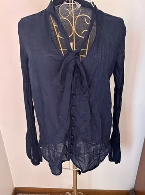 Abercrombie & Fitch Cotton Voile Bow Tie Button Down Top Medium Navy thumbnail 1