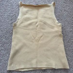Abercrombie tank top thumbnail 3