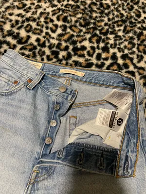 Levi’s Ribcage Straight Jeans thumbnail 4