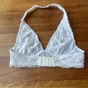 Victoria's Secret Solid White Floral Lace Halter Style Bralette NWOT thumbnail 2