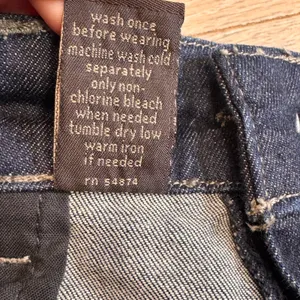 The Limited Denim 312 Womens Dark Wash‎ Crop Jeans Size 10 thumbnail 7