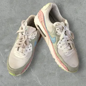 Nike Air Max 90 Women Size 5 Easter Leopard Sail‎ Copa-Honeydew Shoes Sneakers thumbnail 1