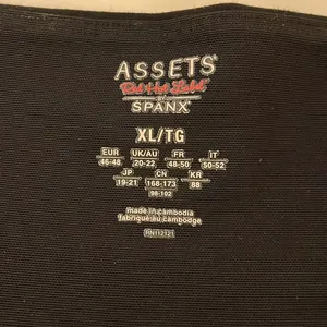 Spanx Assets Red Hot Label By Ponte Leggings Black thumbnail 3