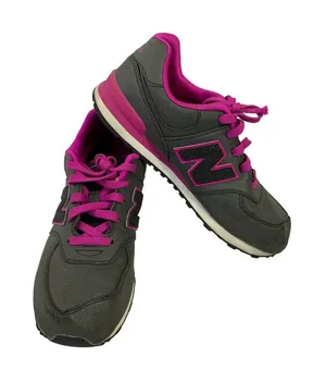 New Balance Women's Tradition Classic Sneakers thumbnail 1