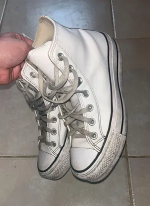 White Converse High-Top thumbnail 1