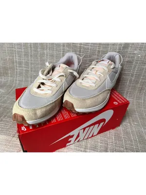 NIB Nike Waffle Debut Vintage Light Bone Sail Rare Sneakers Women’s 11/Men's 9.5 thumbnail 8