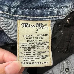 Miss Me Jeans Mid Rise Bootcut Embellished Back Pockets Cropped Womens Sz 29‎ thumbnail 15