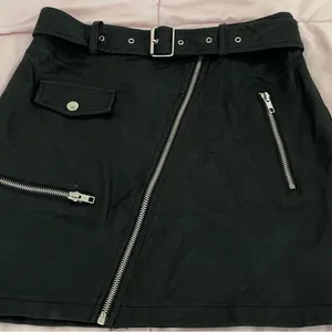 LF Seek The Label black vegan leather Moto biker asymmetrical zip mini skirt S thumbnail 7