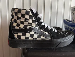 High-Top Vans thumbnail 1