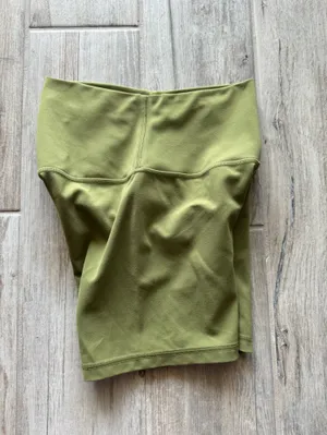 Lululemon Align High-Rise Short 6" Bronze Green Size 4 thumbnail 9