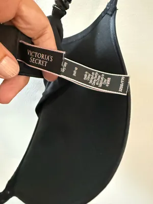Victoria's Secret Bra thumbnail 3