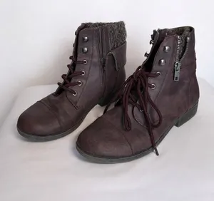 Kohl’s Burgundy Lace-Up Ankle Boots – Women’s 7 thumbnail 1