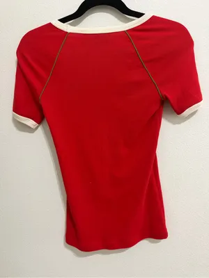 Gucci (COA) Red Sequin Tee Top with Multicolor Sequin Logo thumbnail 3