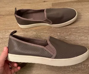 Koolaburra‎ by Ugg Kellen Slip On Purple Shoes 8 thumbnail 1