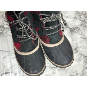Sorel Out N’ About Plaid Buffalo Check Black Red Ankle duck Boots Lace up 8.5 thumbnail 9