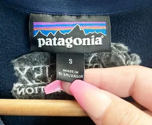 Patagonia Women's Navy Blue Quarter Zip Fleece thumbnail 5