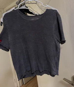 American Eagle Crop Top thumbnail 1