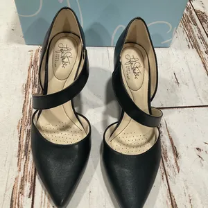 LIFE STRIDE SOFT SYSTEM SUKI BLACK CROSS‎ STRAP PUMPS thumbnail 8