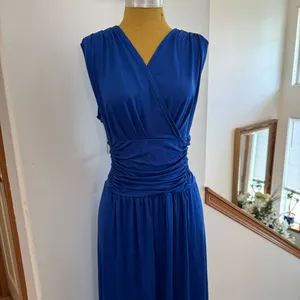Plus Size Women Elegant V Neck Long Dress Sleeveless Wedding Evening Dress Gown thumbnail 6