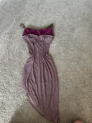Burgundy Bodycon Dress Size M thumbnail 2