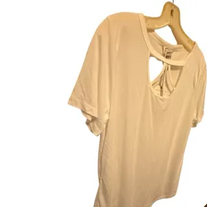 Grace & Emma White Top nwt Size M thumbnail 4