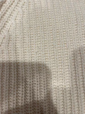 American Eagle Outfitters Cropped Sweater thumbnail 3