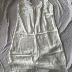 Vanity Fair Ivory Satin Slip Dress Vintage Lingerie Nightgown Maxi Bias Cut Y2K thumbnail 2