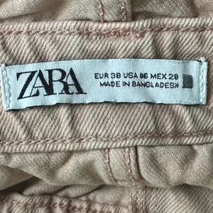 Zara Paperbag Waist Solid Denim Shorts Mauve High Rise Button Fly Raw Hem Size 6 thumbnail 6