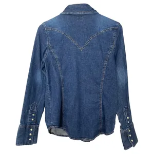 Vintage Gap Western Shirt Denim Look Stretch Women Size Medium Blue Pearl Snaps thumbnail 2