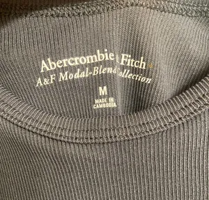 Abercrombie Tank thumbnail 3