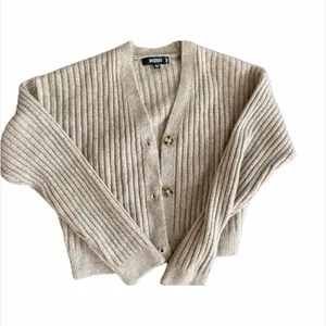 ✨ sand skinny rib cropped cardigan✨ thumbnail 5