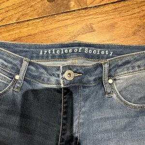 Articles of Society Super Soft Crop Jeans thumbnail 3