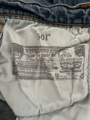 Levi’s 501 Jeans thumbnail 3