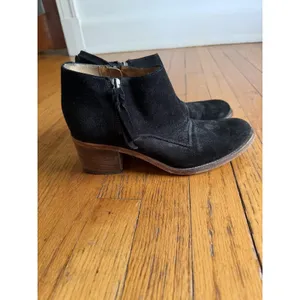 Alberto Fermani Boots Womens Size 8.5 Black Suede Ankle Zip Block Heel Booties thumbnail 3