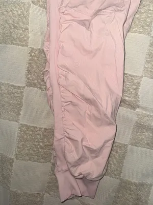 Lululemon Beyond‎ the Studio Jogger
Feather Pink size 8 thumbnail 5