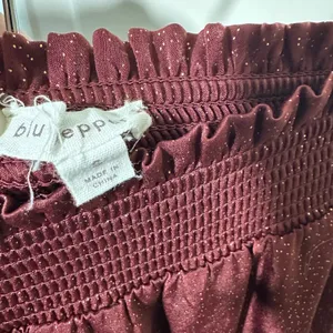 Blu Pepper Mini Skirt Ruffle Tiered Smocked Waist Gold‎ Sparkle Burgundy Red S thumbnail 2