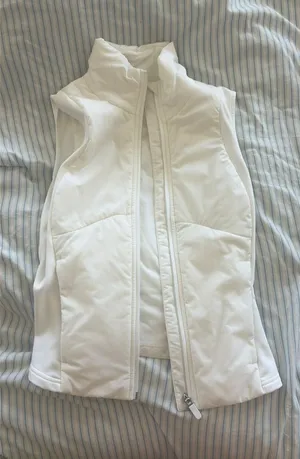 Lululemon vest thumbnail 1