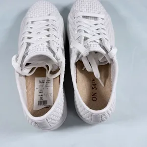 On‎ 34th Size-6M Women's Lusille Woven Lace-up Sneakers, White thumbnail 9