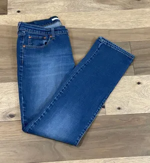 Levi’s 414 Relaxed Straight Jeans Size 29 Mid Wash Classic Straight Leg thumbnail 1