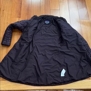 Patagonia Woman’s‎ Radalie Insulated Parka Quilted Jacket size XS thumbnail 4