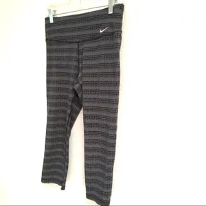 Nike Dry Fit dot print striped cropped leggings S‎ thumbnail 2