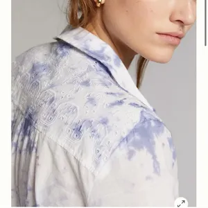 Anthropologie Pilcro Embroidered Cate Classic Buttondown XS New With Tags thumbnail 4