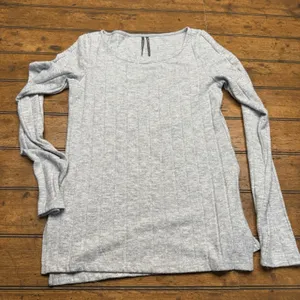 Anthropologie Ribbed Plush Knit Side Slit Thermal Tunic‎ Top Medium Gray Boho thumbnail 1