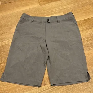 NWT Callaway‎ women’s size 6 new with tags heather gray golf shorts thumbnail 1