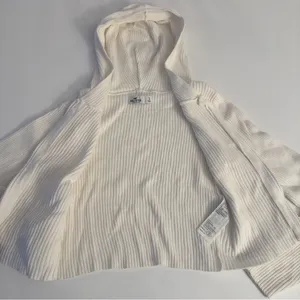Hollister White Crop Ribbed Zip Up Sweater Hoodie thumbnail 5