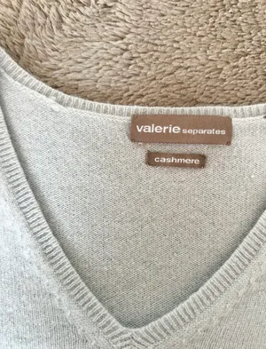 Valerie Seperates Pale Blue Cashmere V-Neck Sweater thumbnail 4