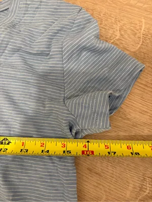 NWT Marine Layer Boyfriend Vneck tee thumbnail 8